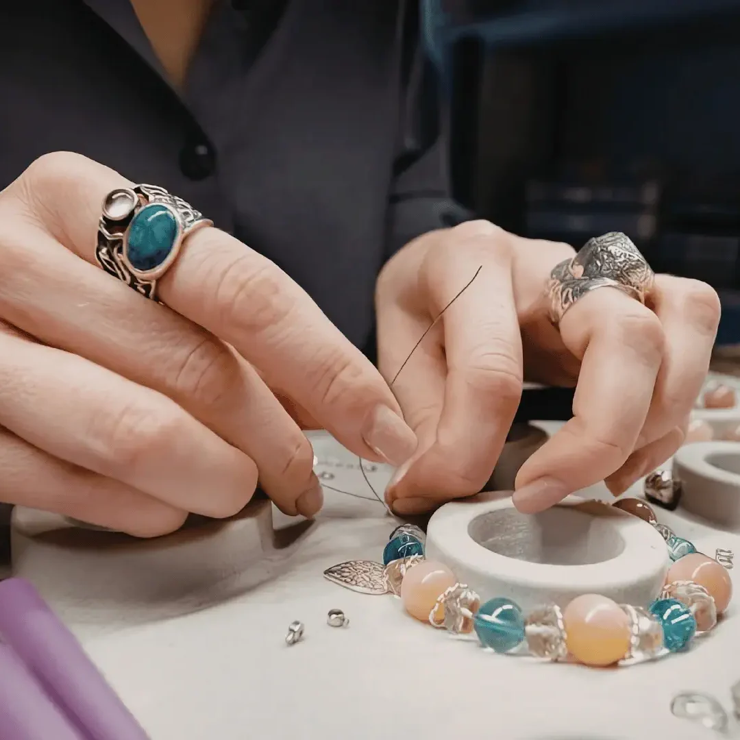 Designer Jewelry Buyers (2)